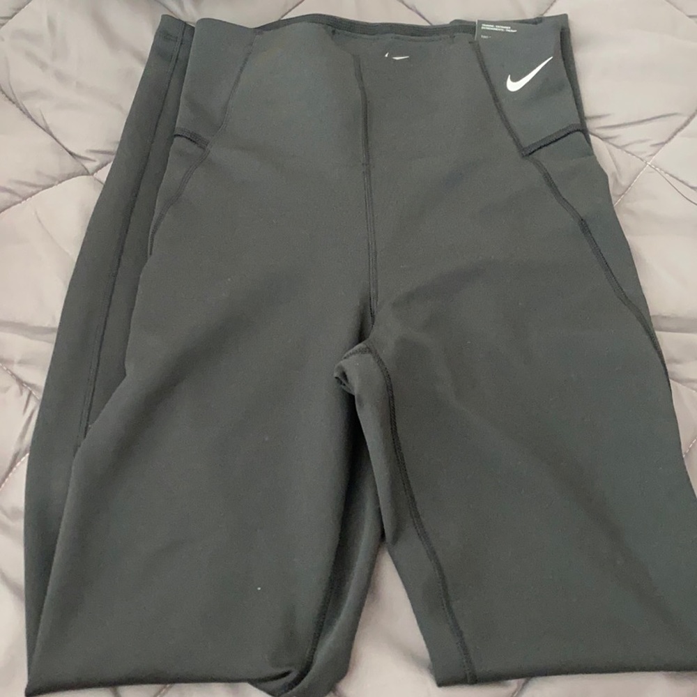 nike , xs , black